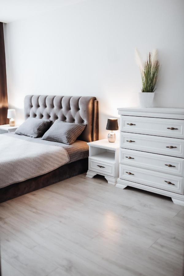 Luxury In Center, Apartment *
